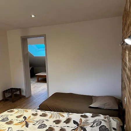 Gite Au Pied Du Mont Saint-Maurice-sur-Moselle Esterno foto