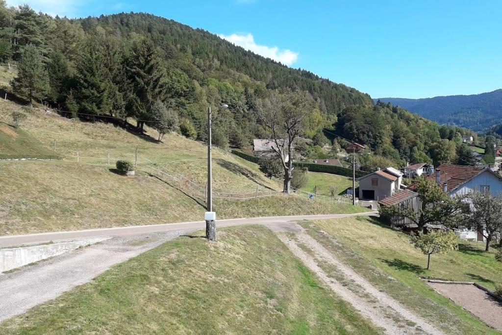 Au Pied Du Mont Saint-Maurice-sur-Moselle