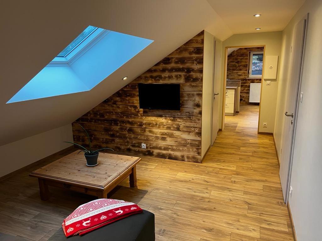 Au Pied Du Mont Appartement